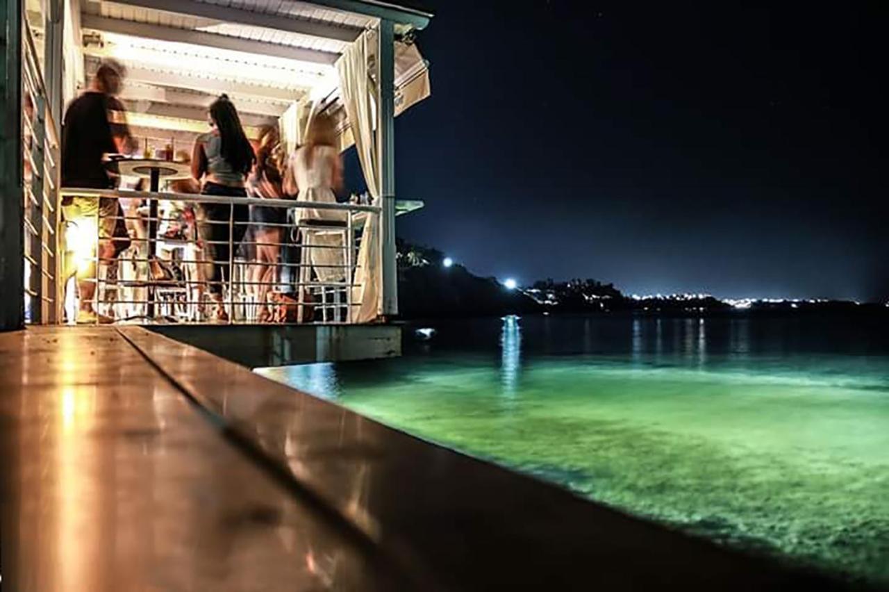 Seaside Villa เนอาโปติไดอา ภายนอก รูปภาพ